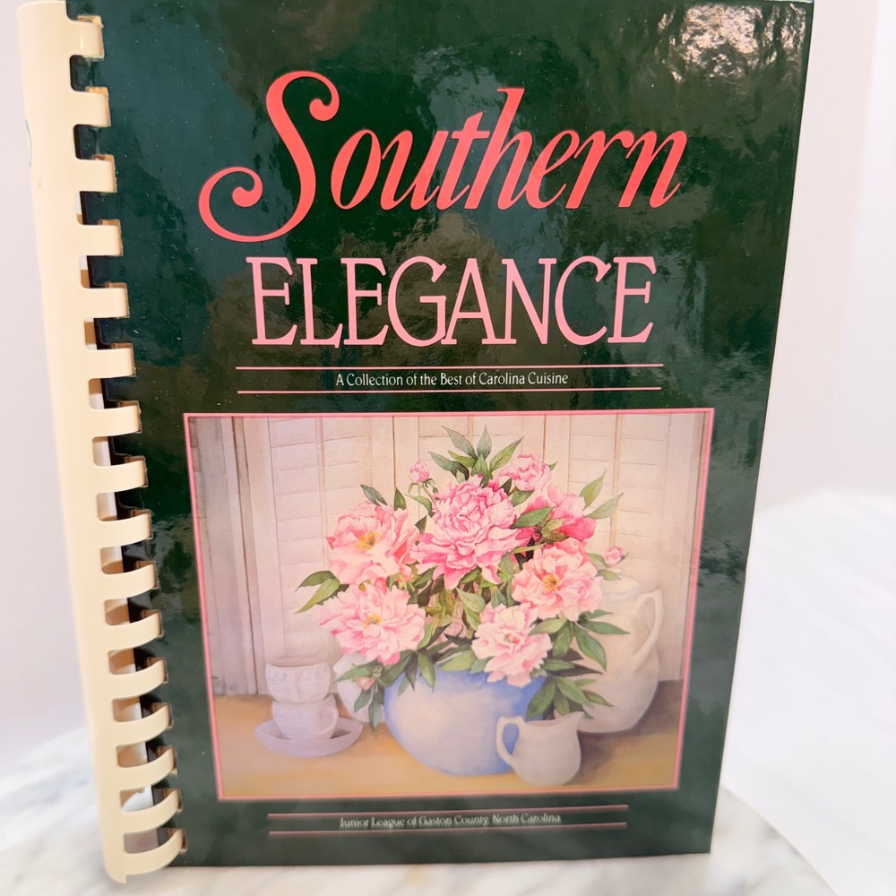 2 Vtg 80's Jr. League Cookbooks Charleston Receipts Repeats & Southern Elegance - Picture 8 of 11
